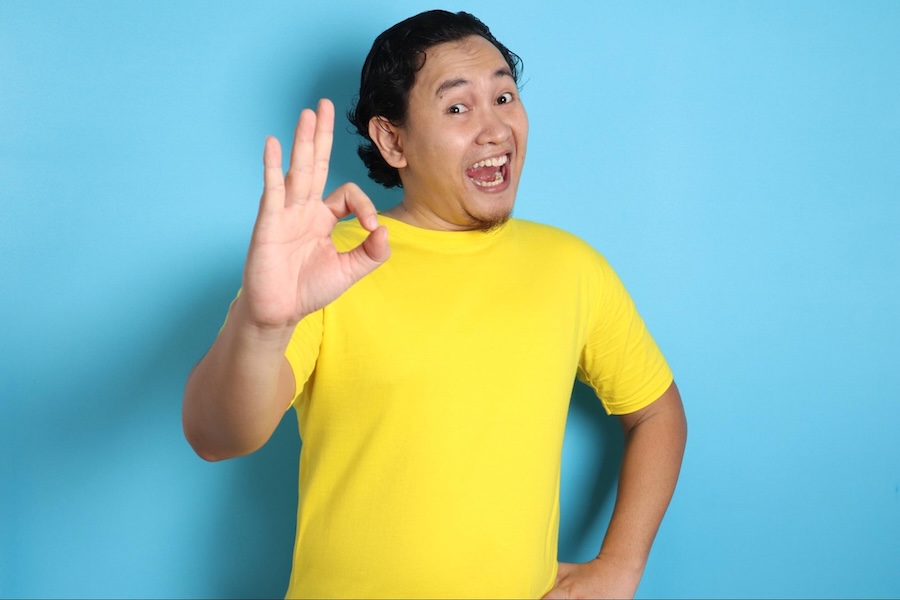 สีเสื้อมงคล